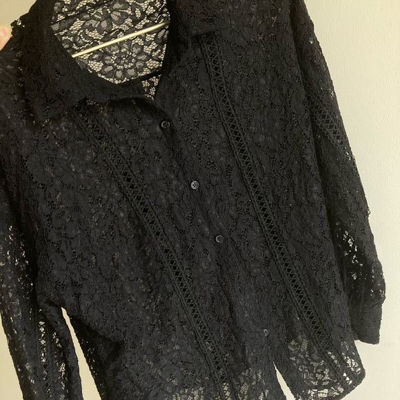 ZARA Lace Shirt with Cutwork Detailing - Picture 9 of 10